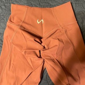 TLF CONTOUR HIGH WAISTED SCRUNCH LEGGINGS - Mauve